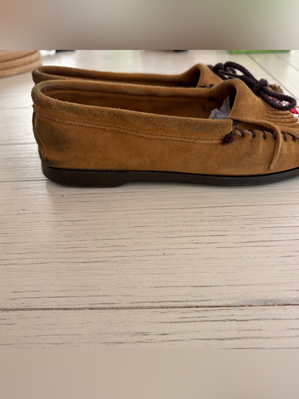 Minnetonka Thunderbird Tan Brown Beaded Moccasins Size 9 - Picture 5 of 7